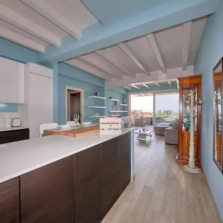 Warda B11 아파트 데센자노델가르다