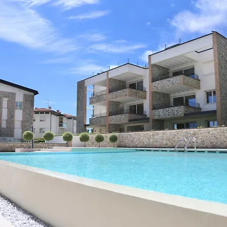 Warda B11 * 데센자노델가르다